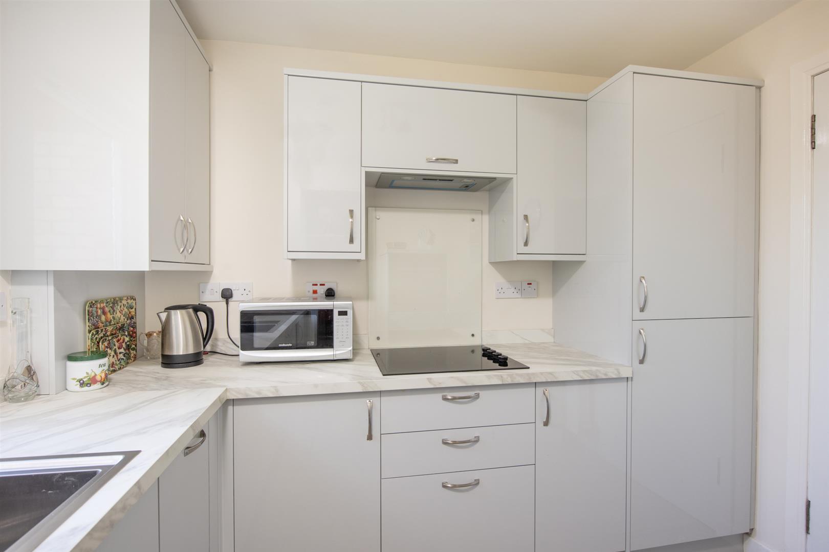 8 Mayfield Gardens, Kelso Hastings Legal